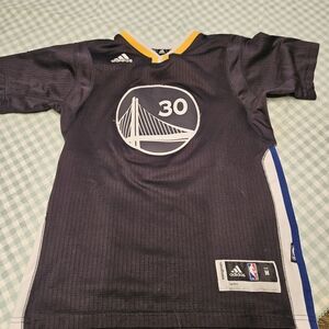 Adidas Kids 🏀 Stephen Curry Golden State Warriors #30 Jersey – Youth Medium